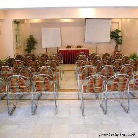 Hotel Shiva Residency Dehradun Buitenkant foto