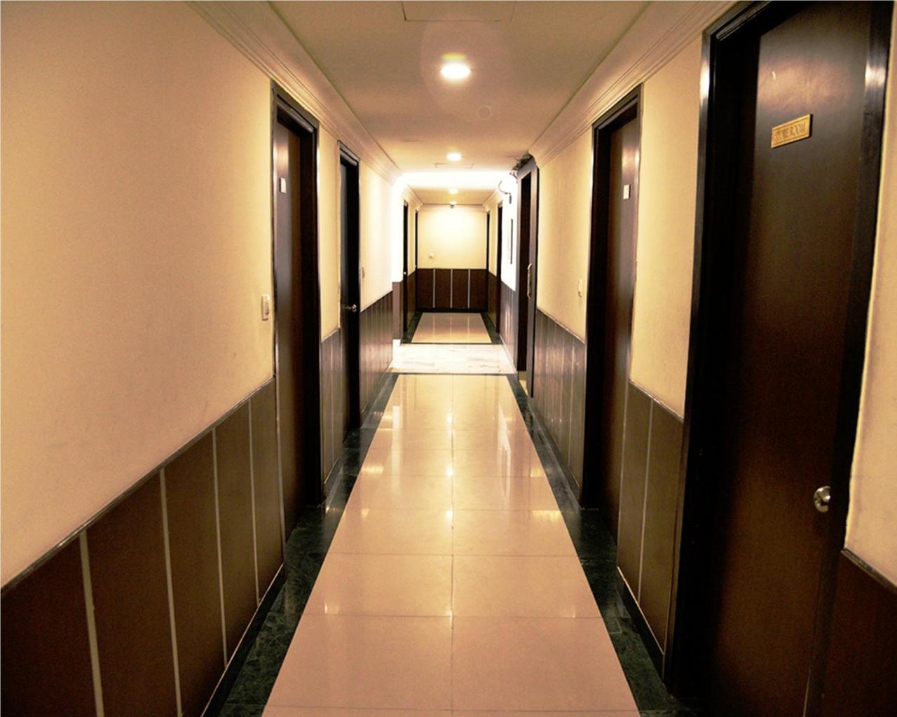 Hotel Shiva Residency Dehradun Buitenkant foto