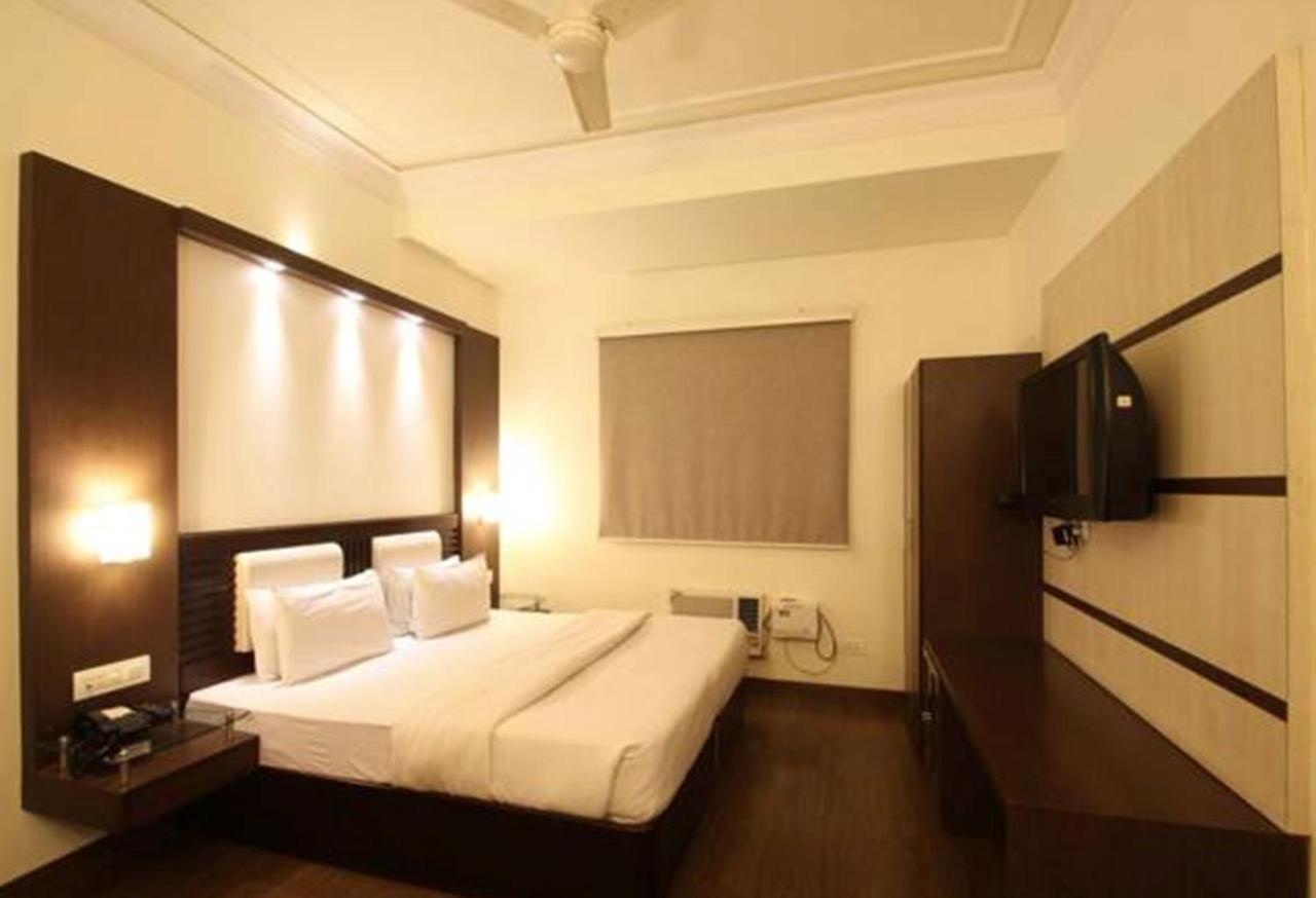 Hotel Shiva Residency Dehradun Buitenkant foto