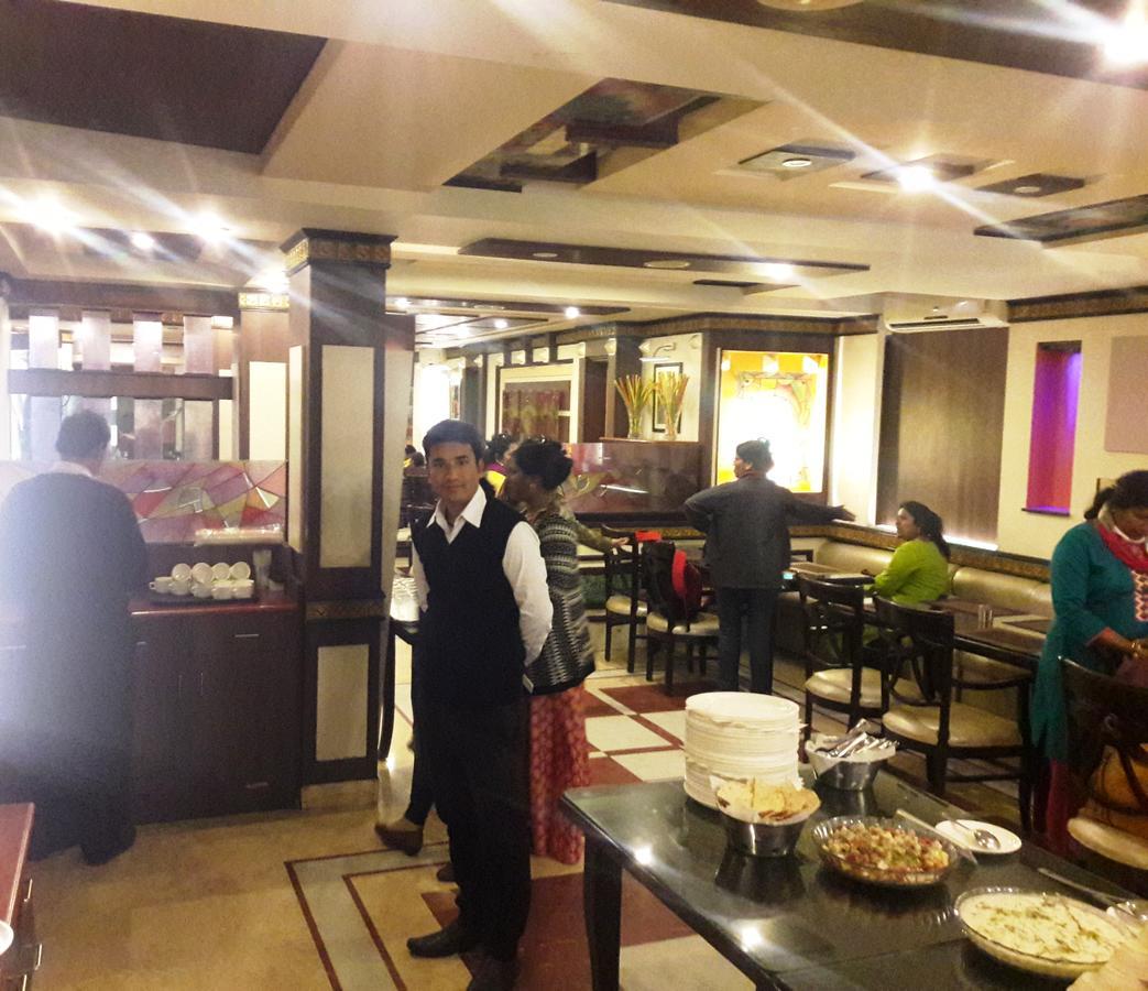 Hotel Shiva Residency Dehradun Buitenkant foto
